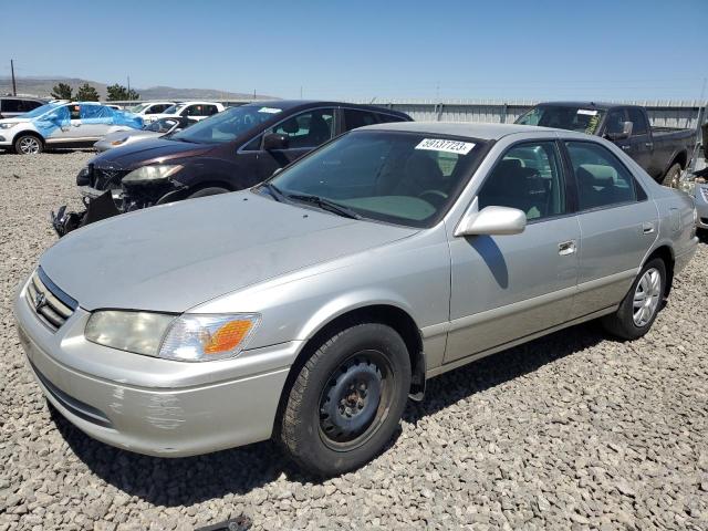 TOYOTA CAMRY LE 2001 4t1bf22k21u959410