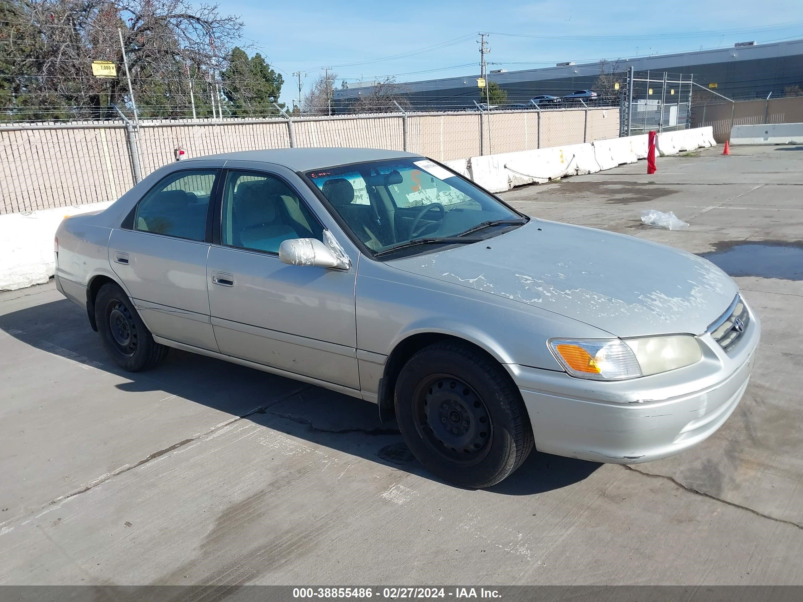 TOYOTA CAMRY 2001 4t1bf22k31u965801