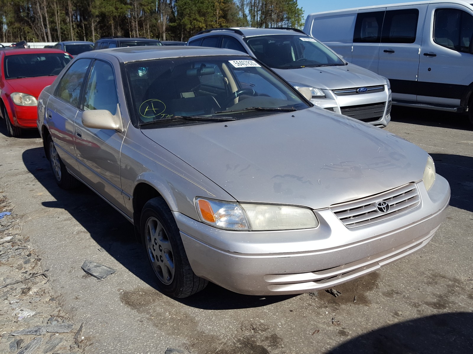 TOYOTA CAMRY CE 1998 4t1bf22k3wu073765