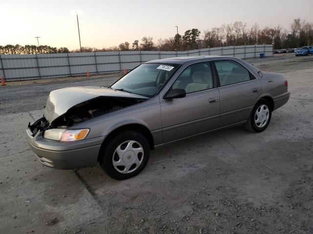 TOYOTA CAMRY 1998 4t1bf22k6wu061447