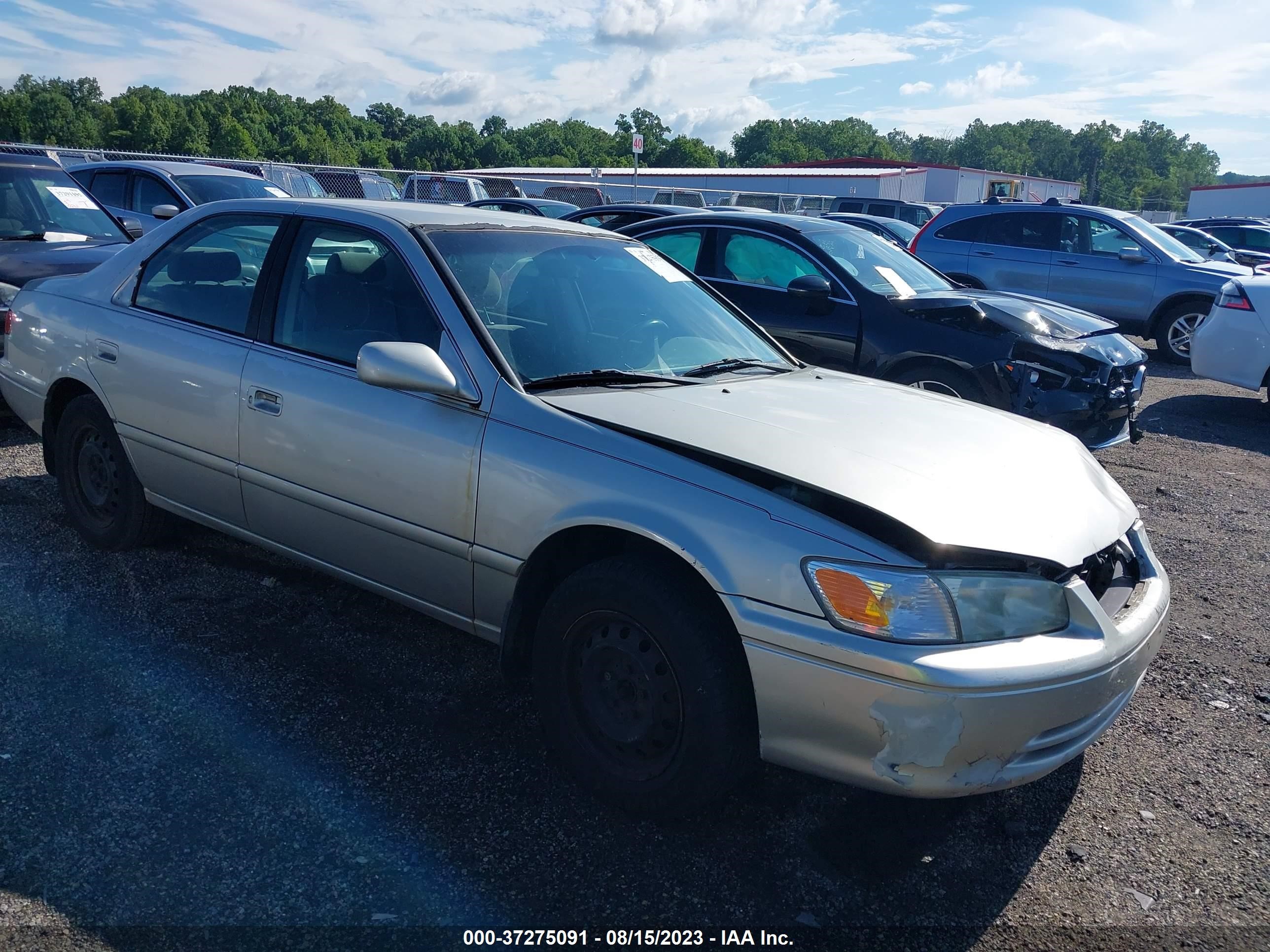 TOYOTA CAMRY 2001 4t1bf22k71u122362