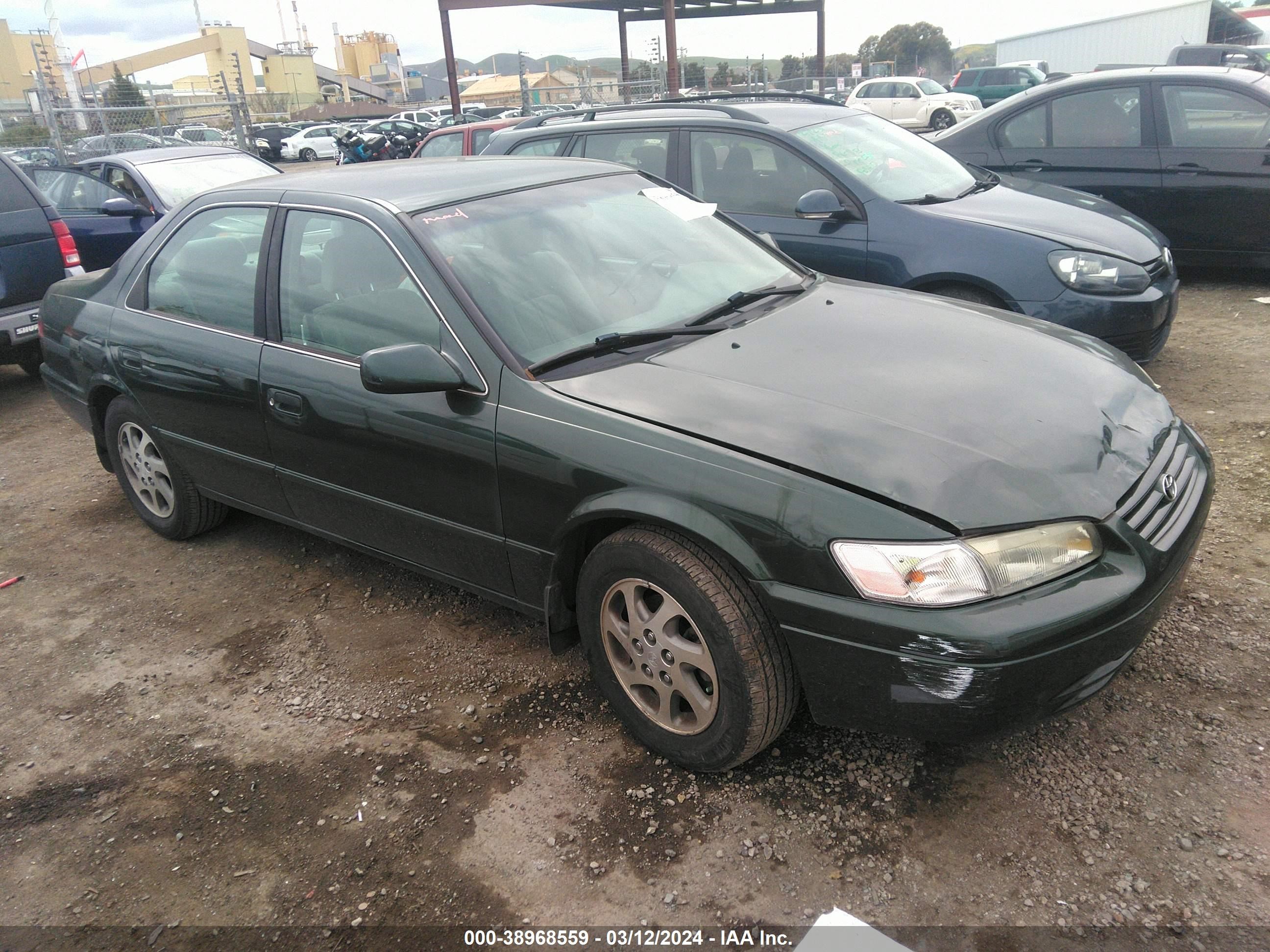 TOYOTA CAMRY 1999 4t1bf22k7xu076945