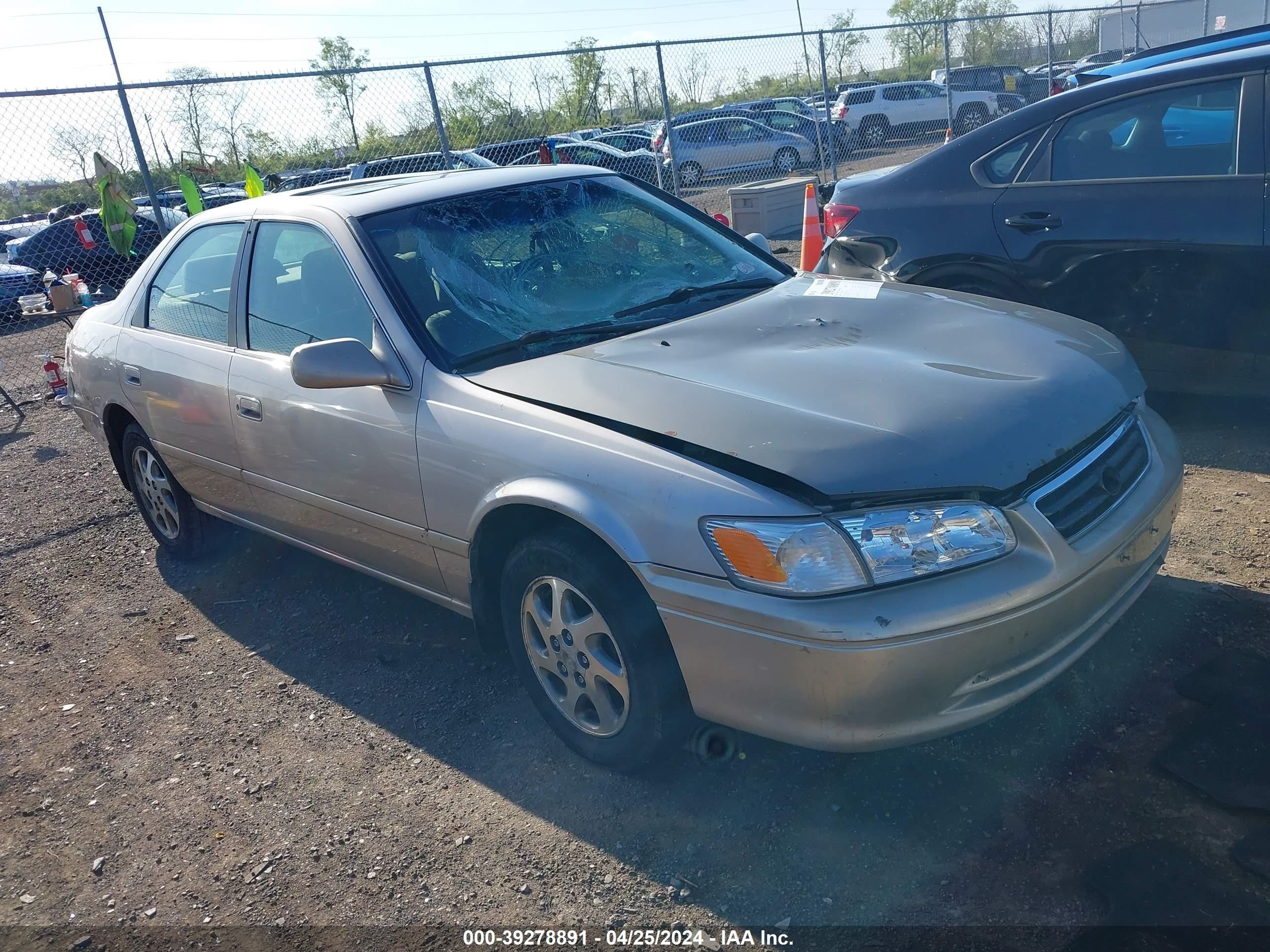 TOYOTA CAMRY 2000 4t1bf22k8yu100297