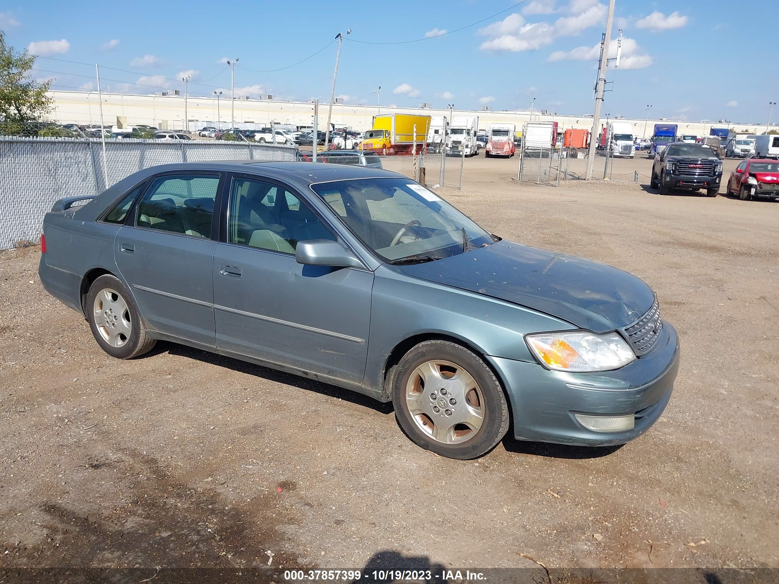 TOYOTA AVALON 2003 4t1bf28b03u334451