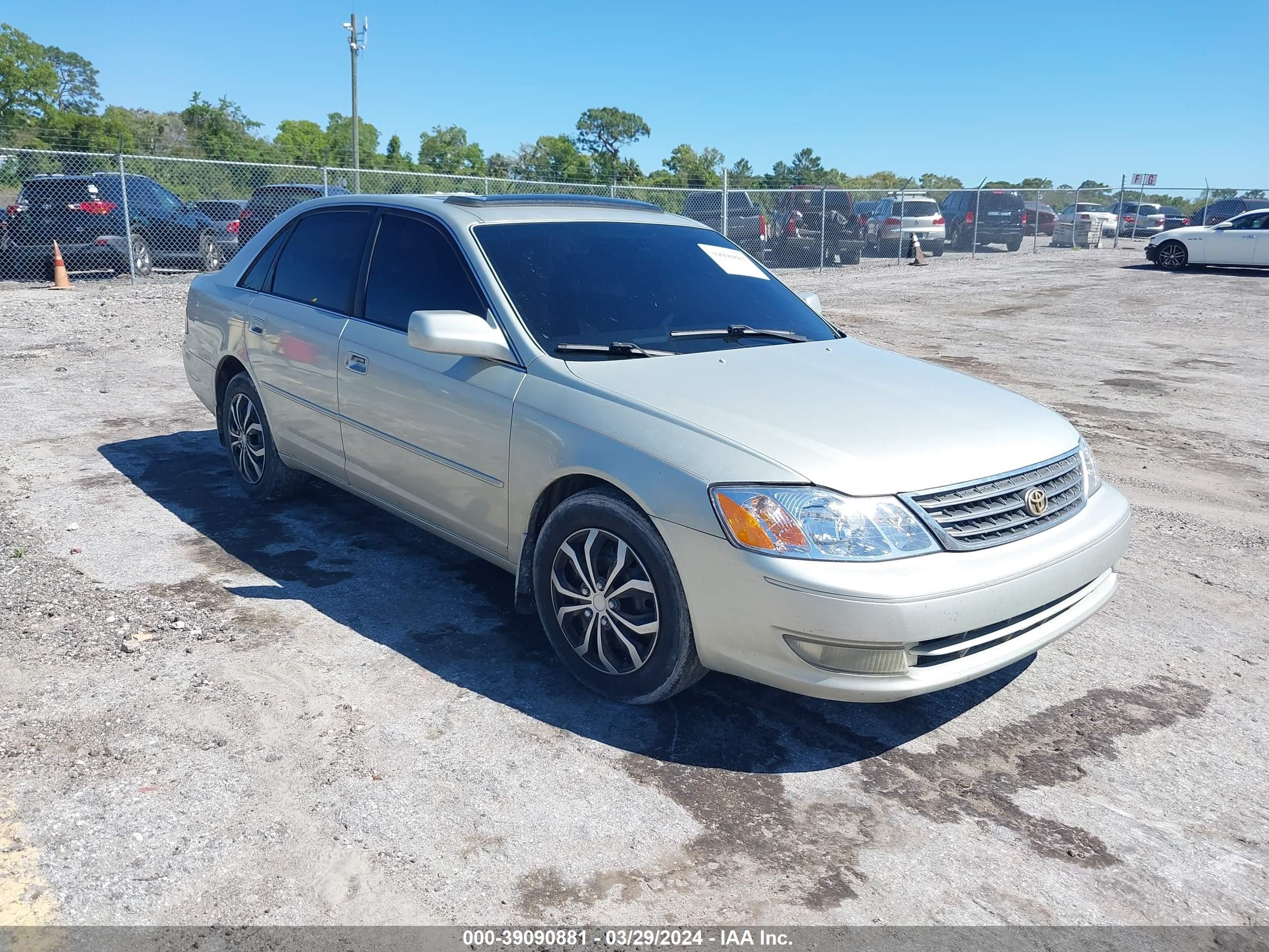 TOYOTA AVALON 2003 4t1bf28b13u277757