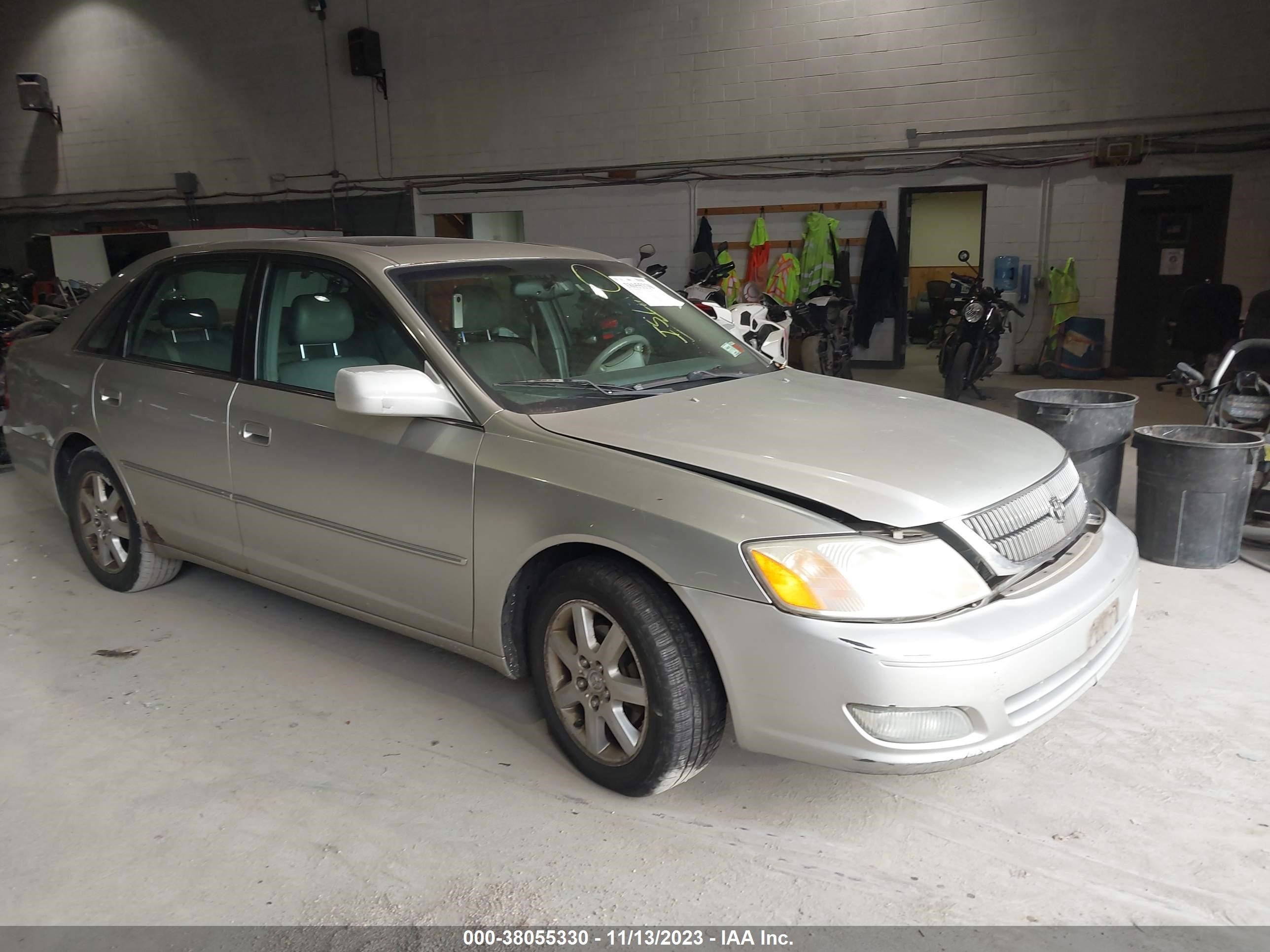 TOYOTA AVALON 2002 4t1bf28b22u217498