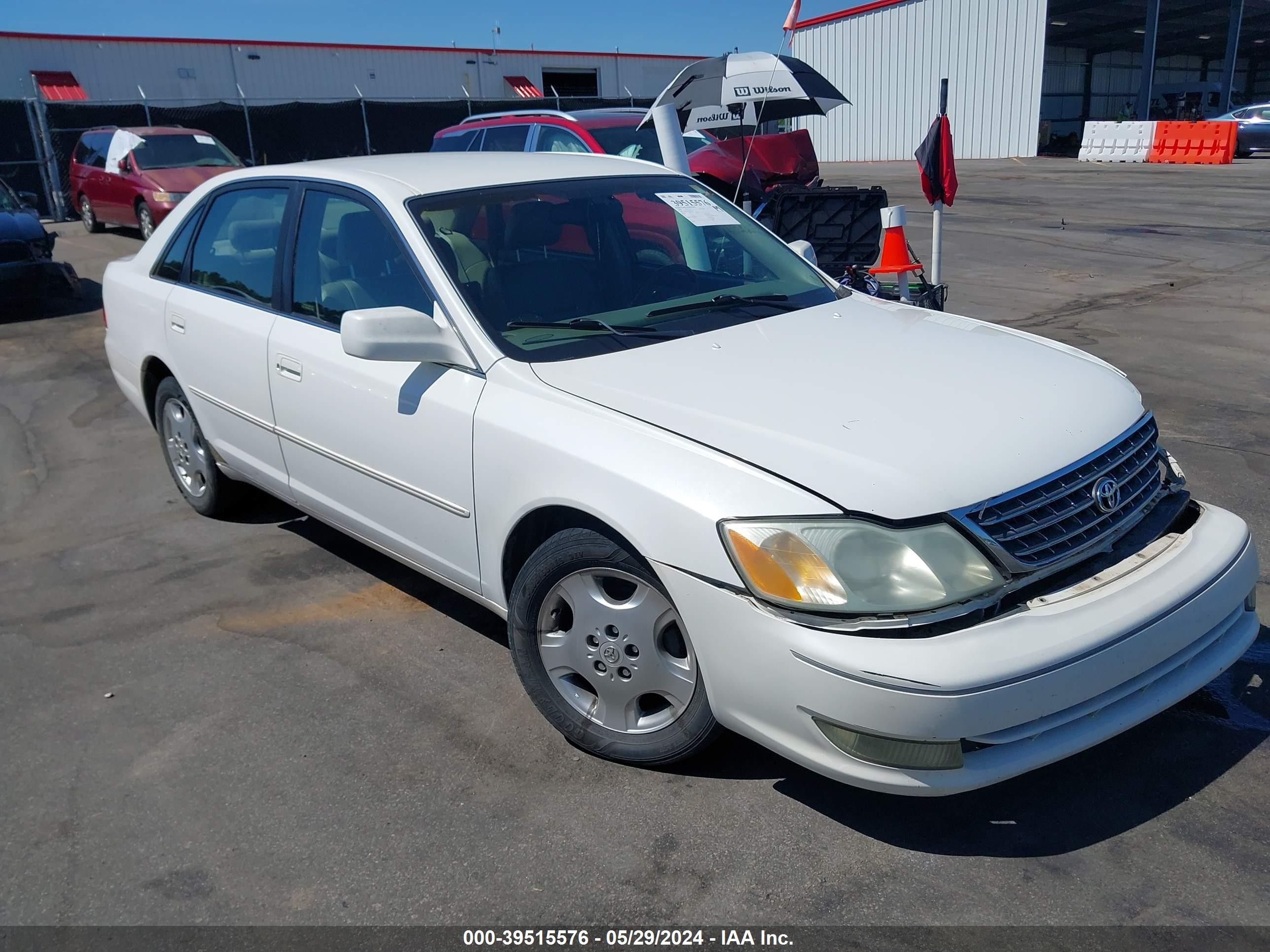 TOYOTA AVALON 2004 4t1bf28b24u368778