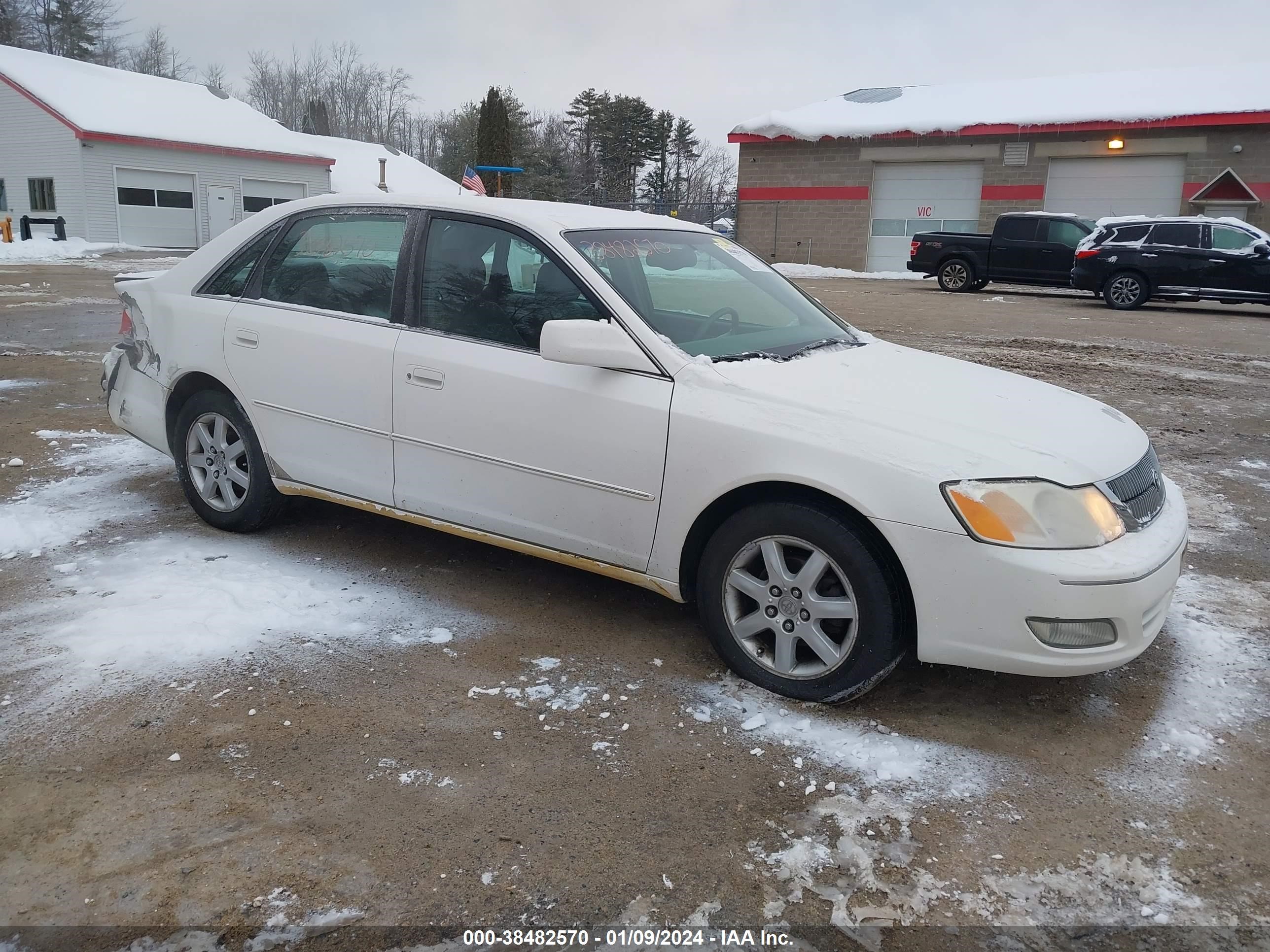 TOYOTA AVALON 2001 4t1bf28b31u150117