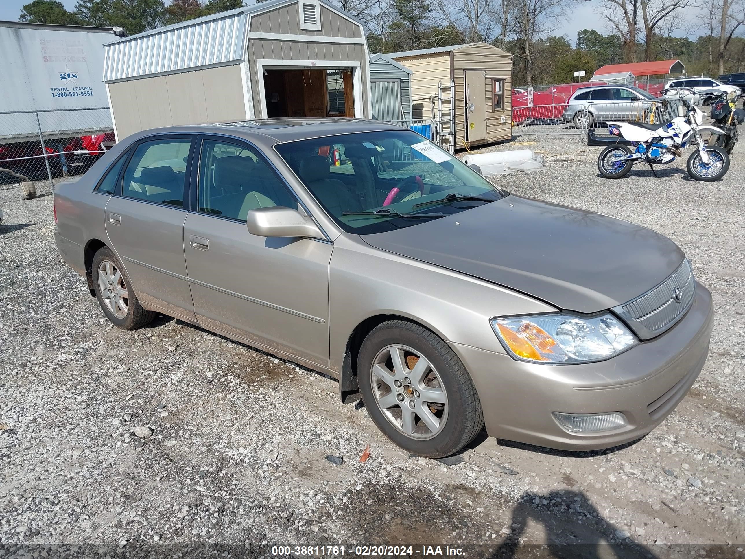 TOYOTA AVALON 2002 4t1bf28b32u245827