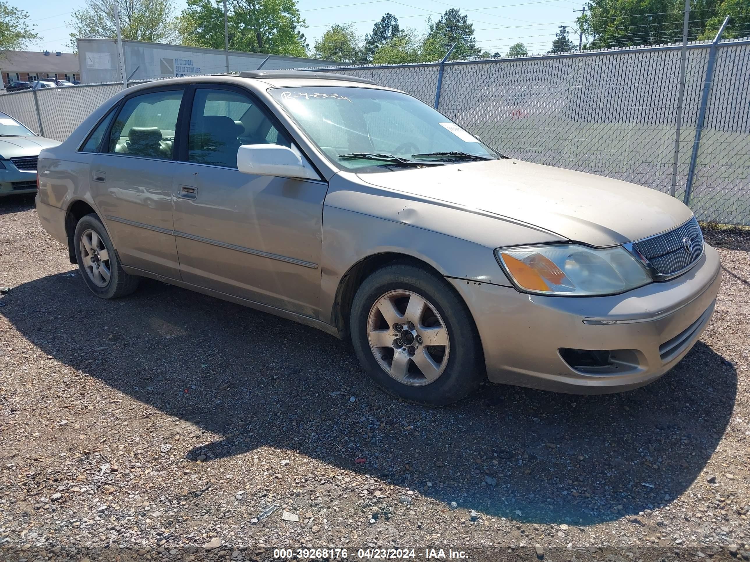 TOYOTA AVALON 2002 4t1bf28b32u254303