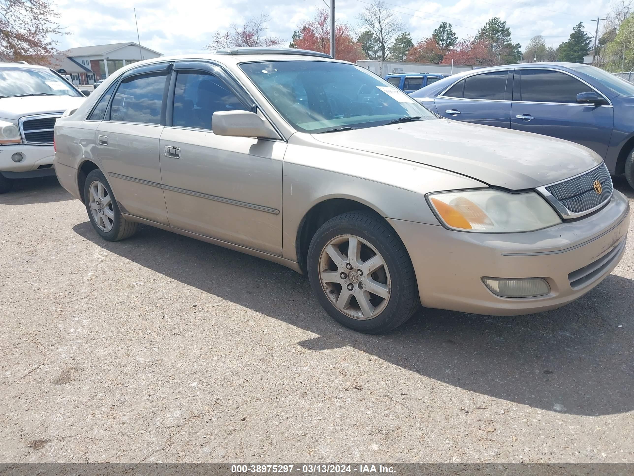 TOYOTA AVALON 2000 4t1bf28b3yu019344