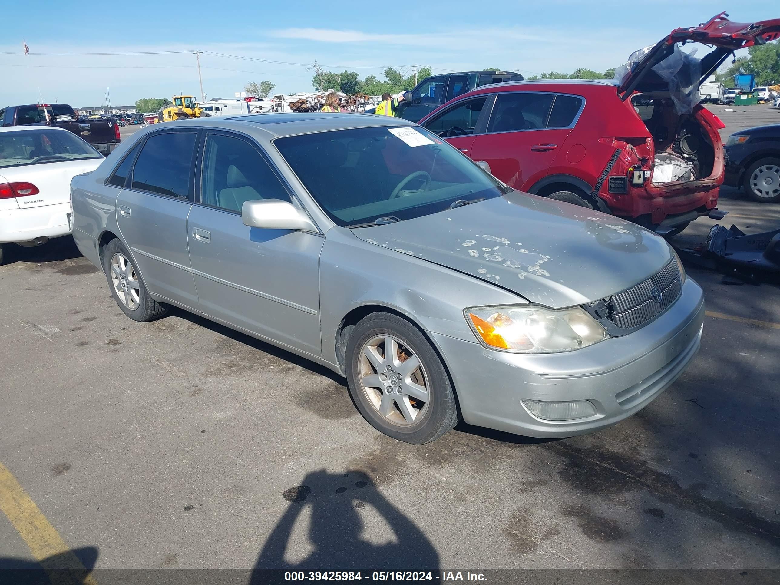 TOYOTA AVALON 2002 4t1bf28b42u252964