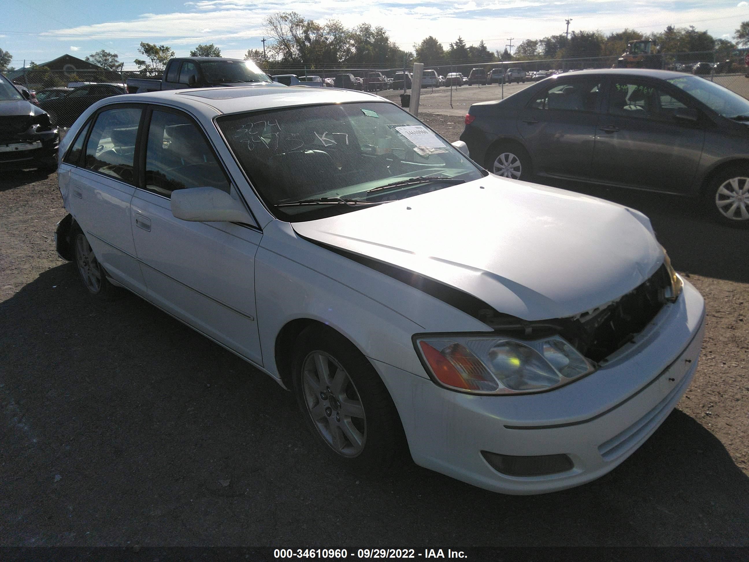 TOYOTA AVALON 2000 4t1bf28b4yu015481