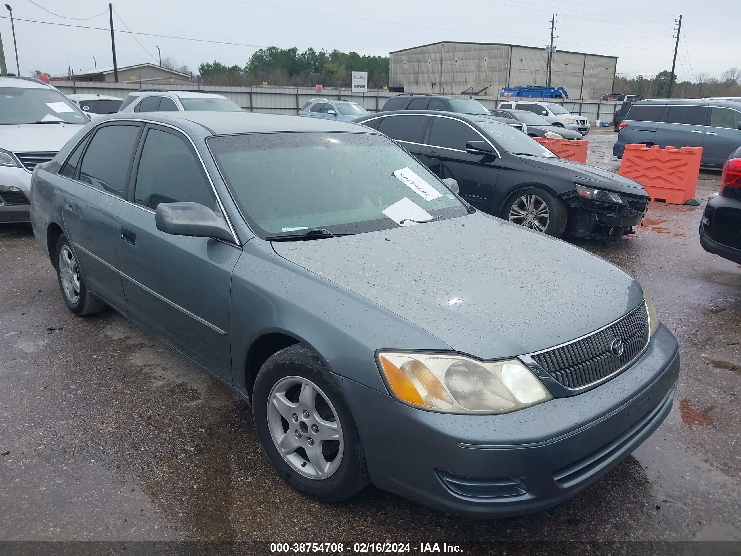 TOYOTA AVALON 2000 4t1bf28b4yu050635