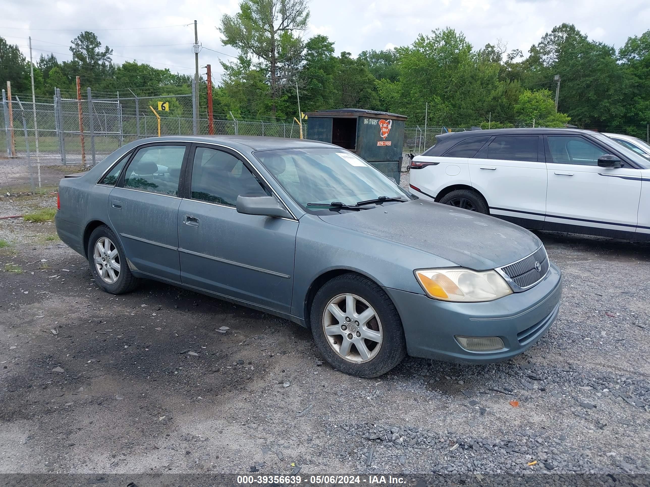 TOYOTA AVALON 2001 4t1bf28b51u123842