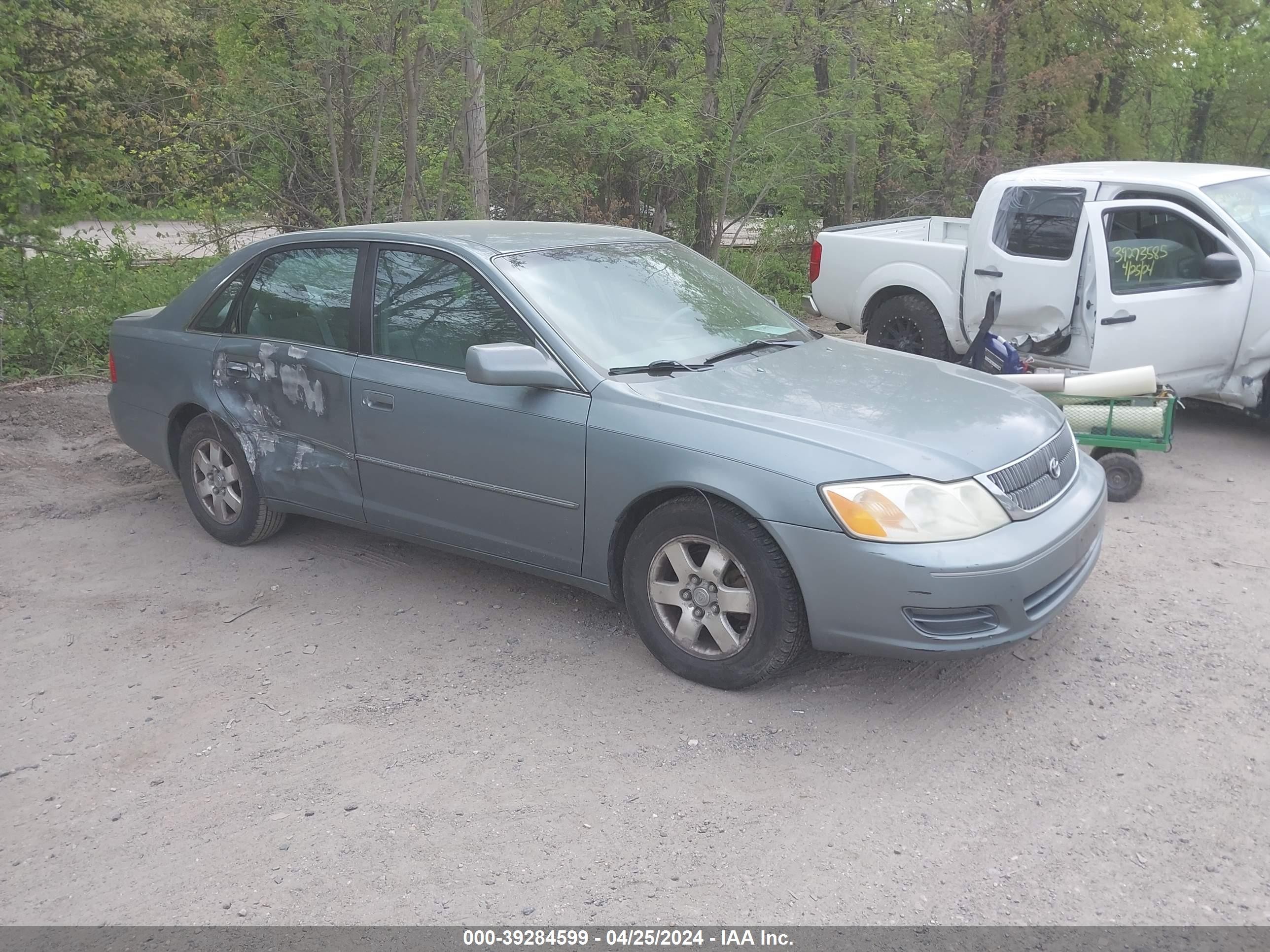 TOYOTA AVALON 2001 4t1bf28b51u169431