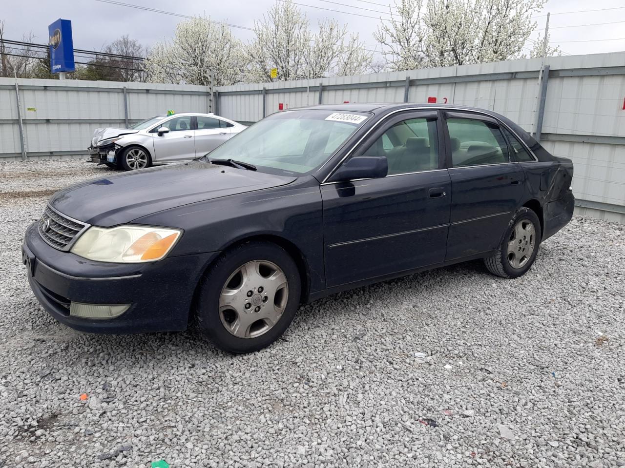 TOYOTA AVALON 2003 4t1bf28b53u302594