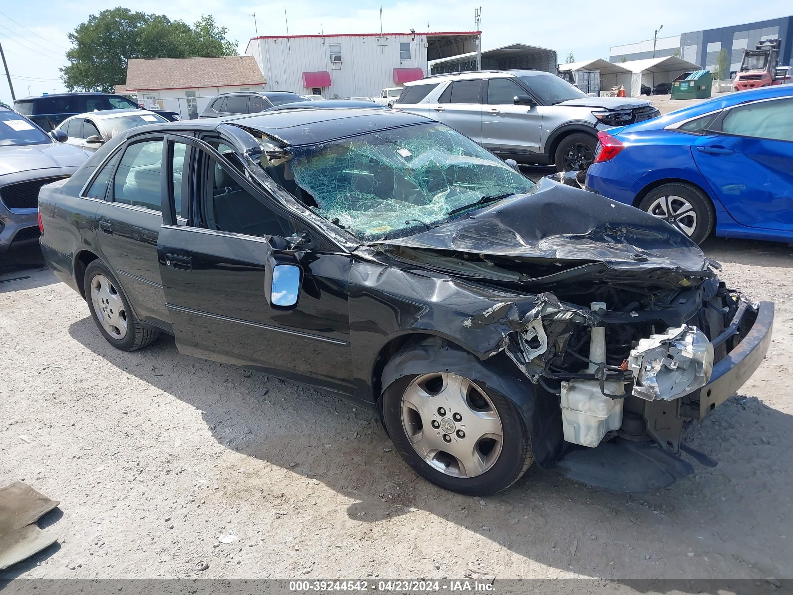 TOYOTA AVALON 2004 4t1bf28b64u384482