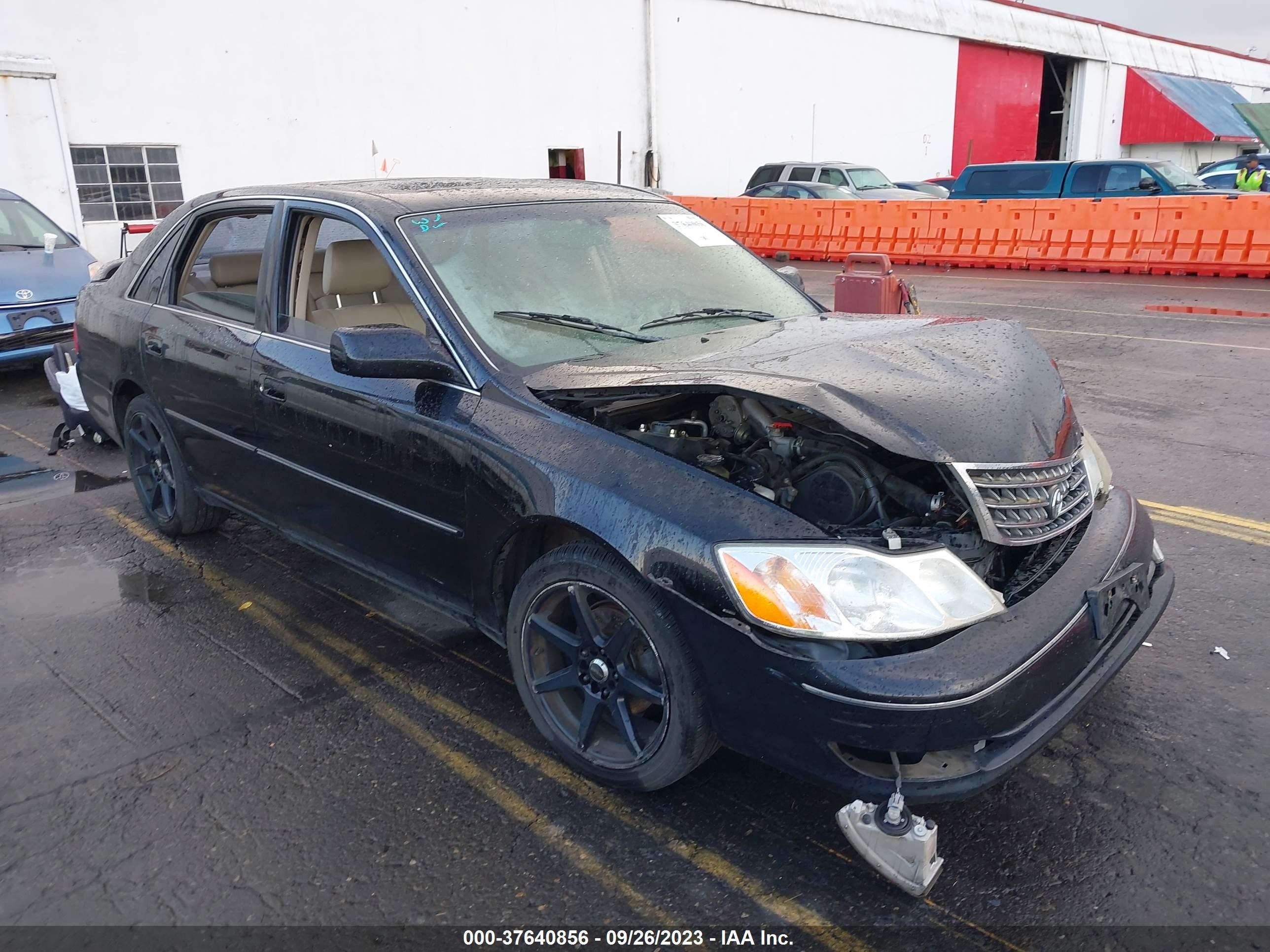 TOYOTA AVALON 2003 4t1bf28b83u319860