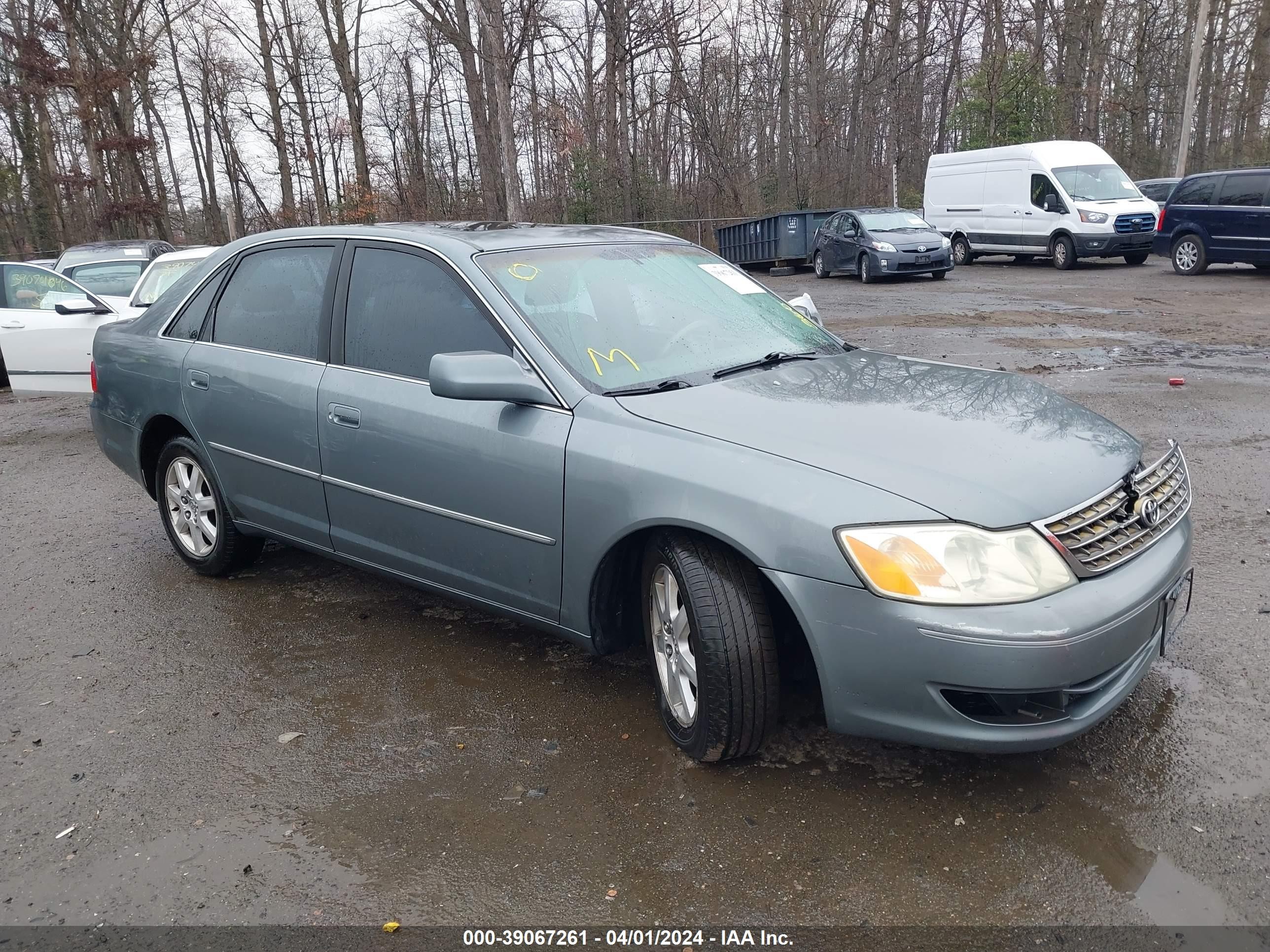 TOYOTA AVALON 2003 4t1bf28b93u324100