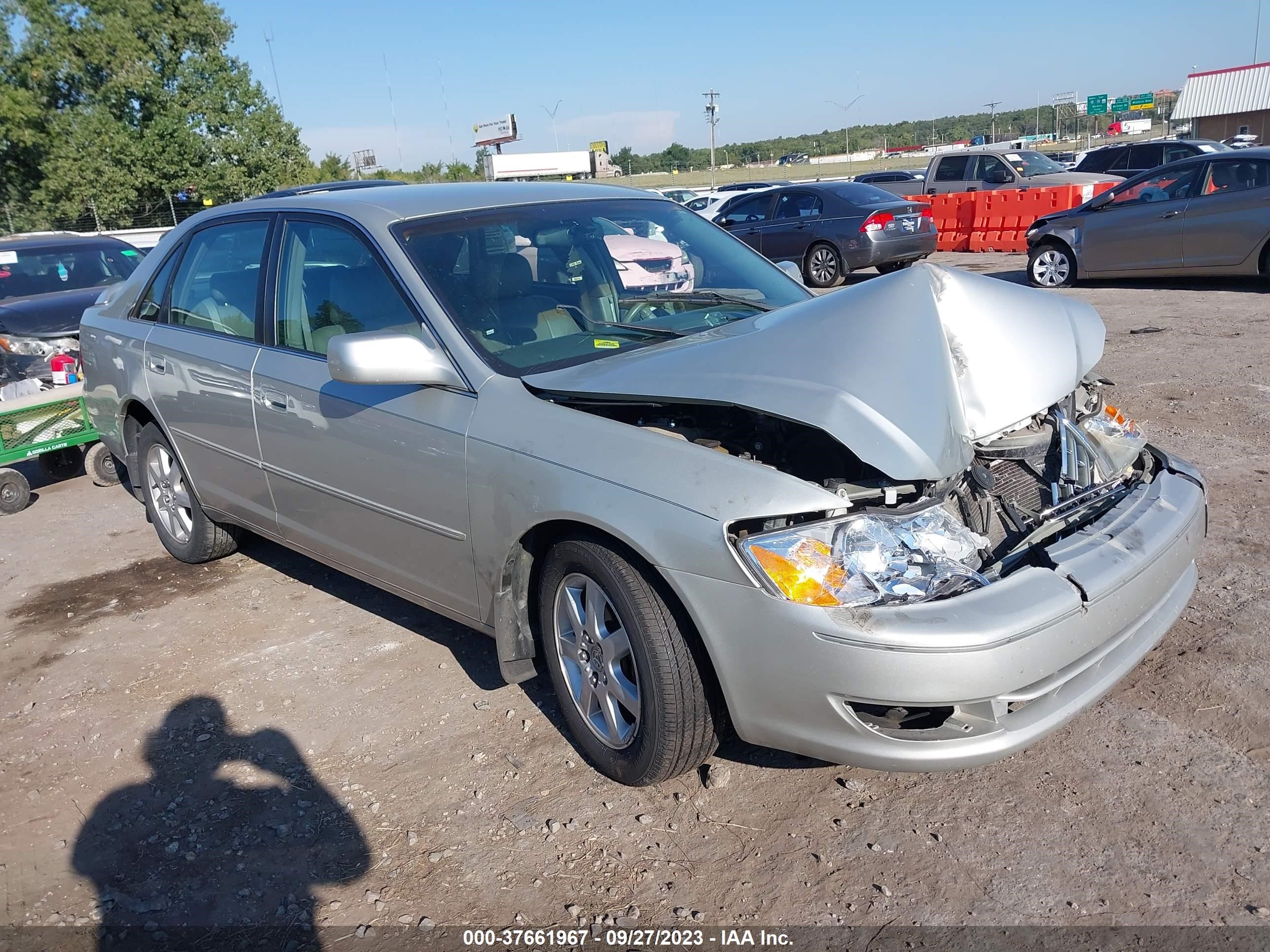 TOYOTA AVALON 2004 4t1bf28b94u345272