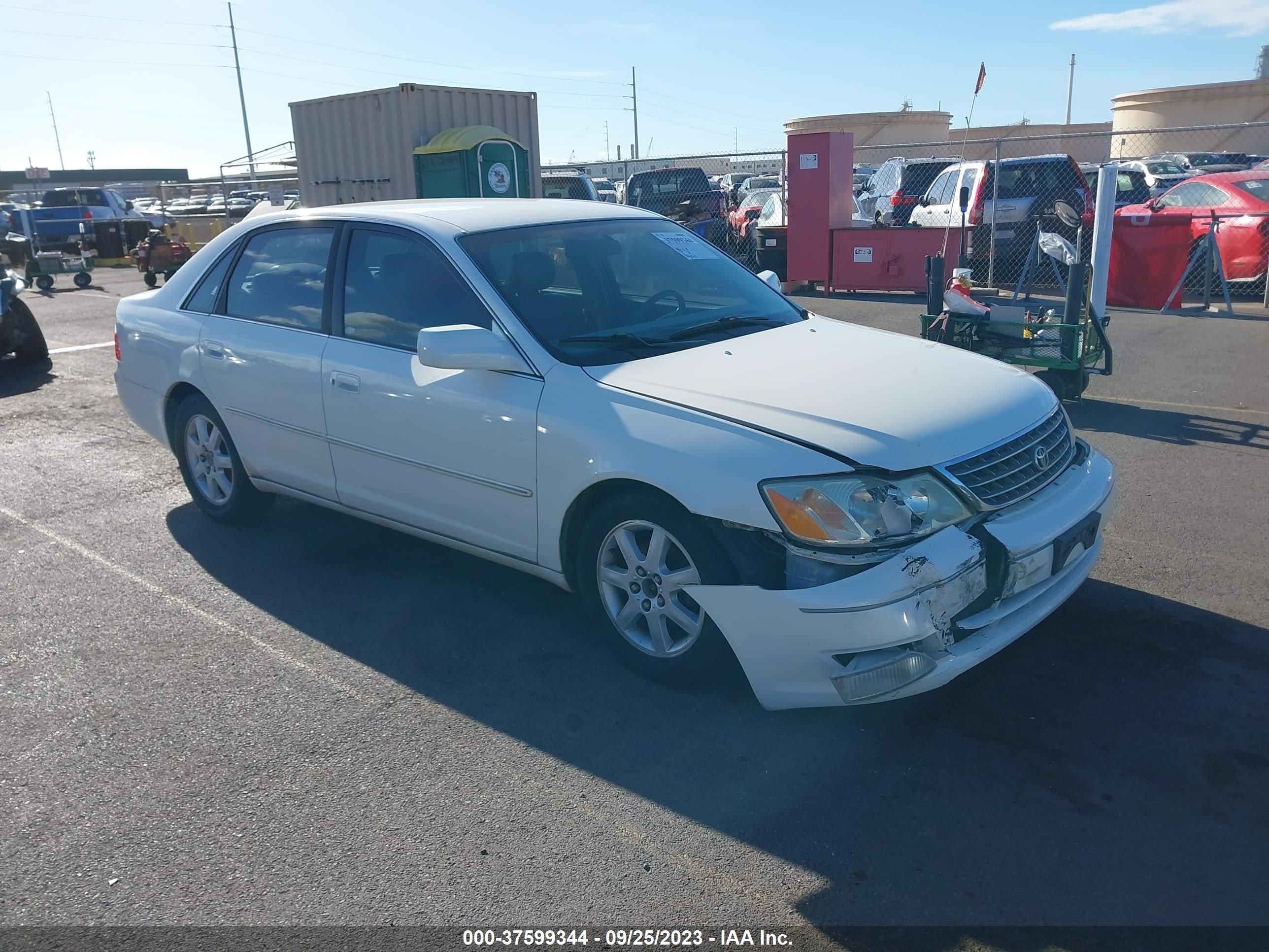 TOYOTA AVALON 2003 4t1bf28bx3u295108