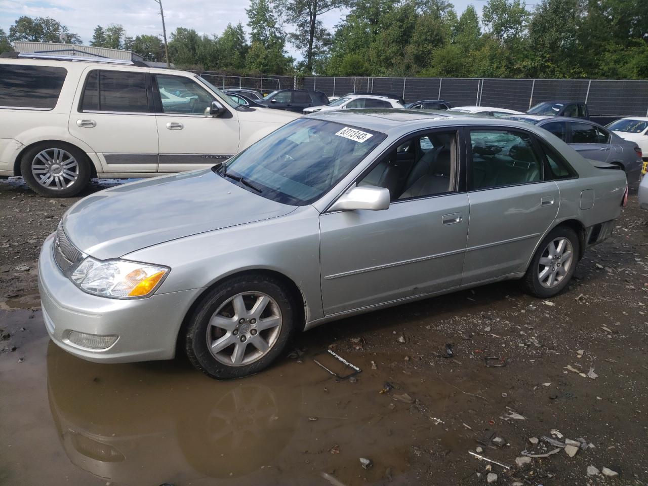 TOYOTA AVALON 2000 4t1bf28bxyu010298