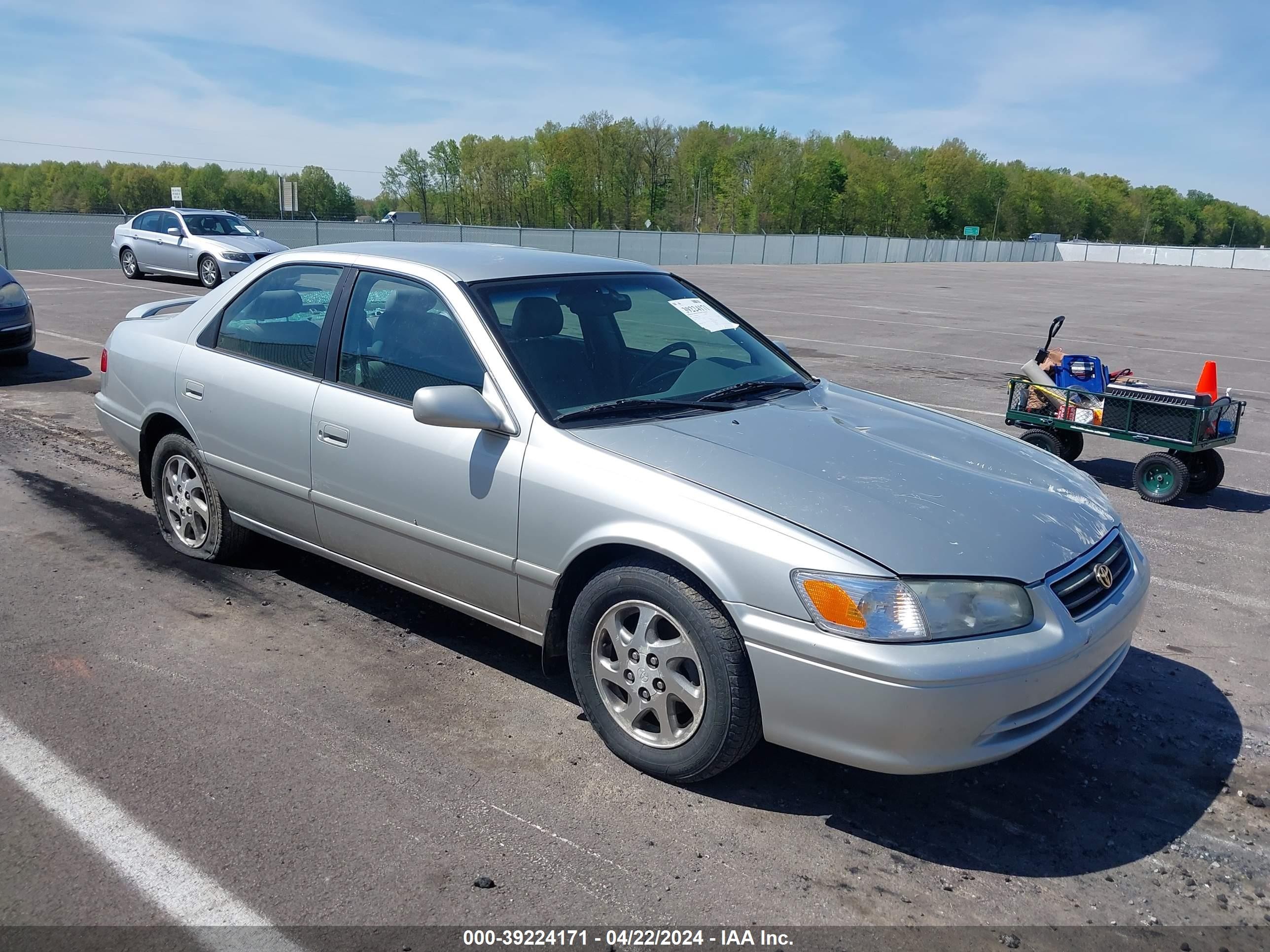 TOYOTA CAMRY 2001 4t1bf28k01u969621