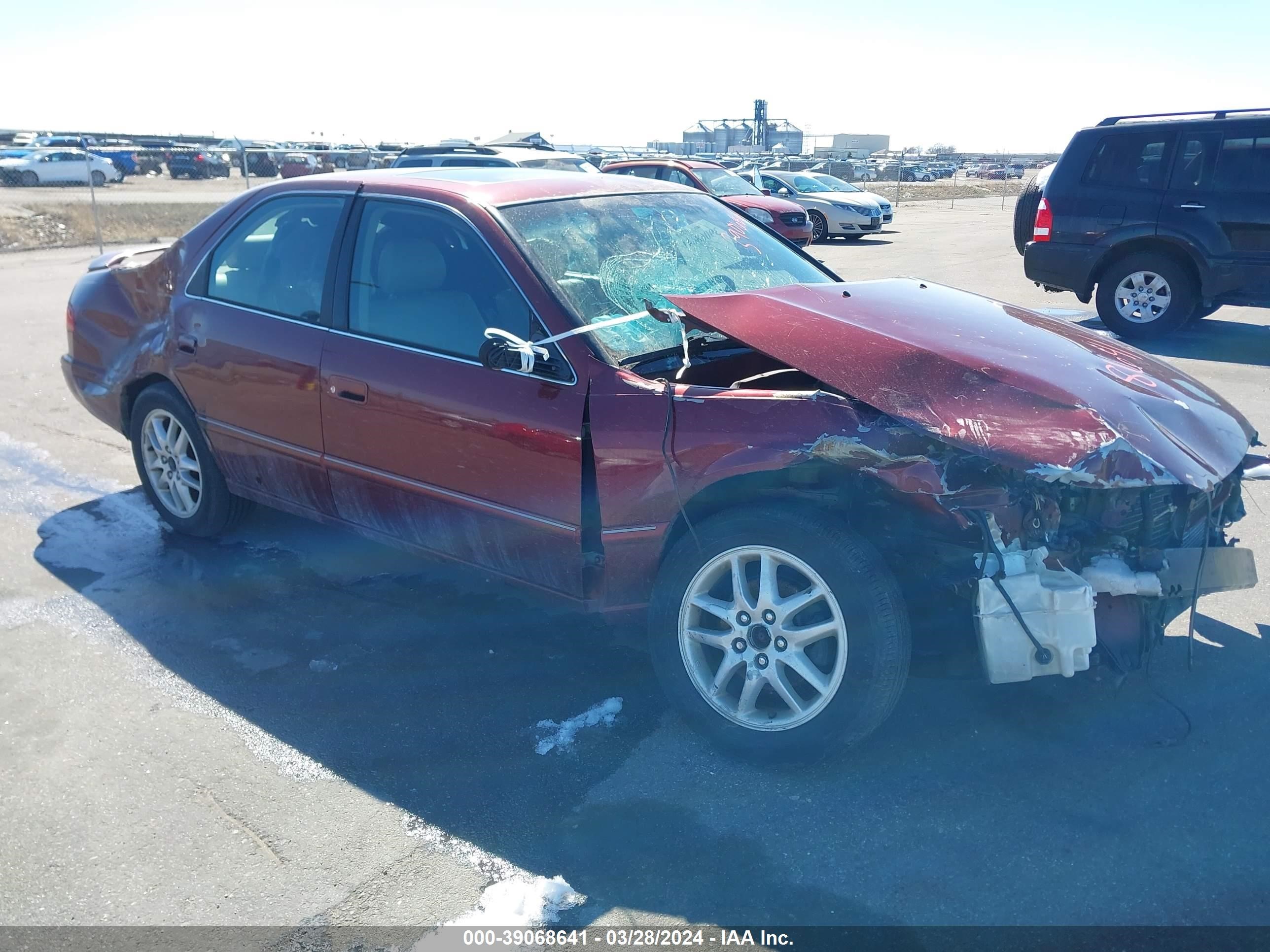 TOYOTA CAMRY 2001 4t1bf28k51u128491