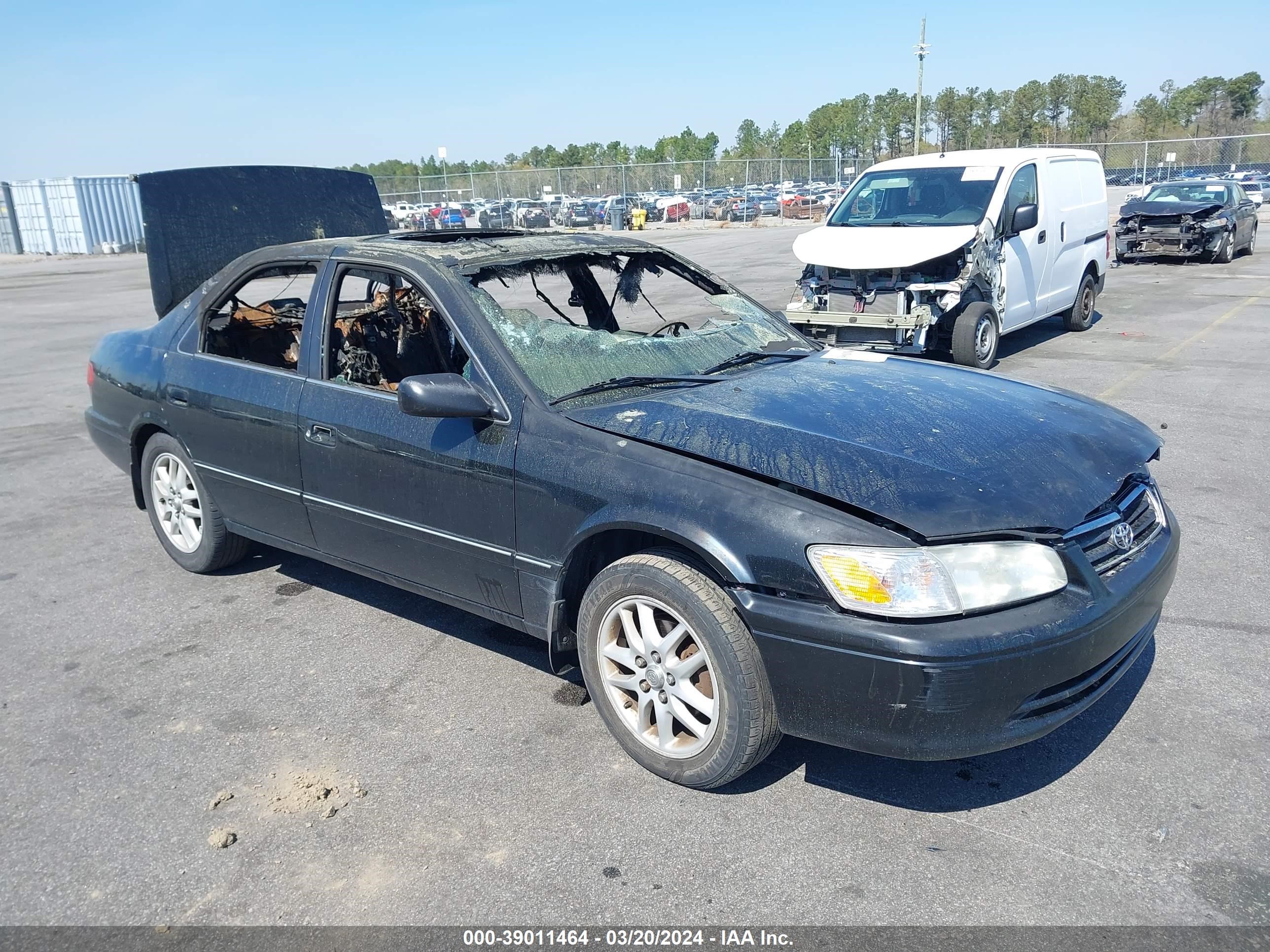 TOYOTA CAMRY 2000 4t1bf28k7yu952566