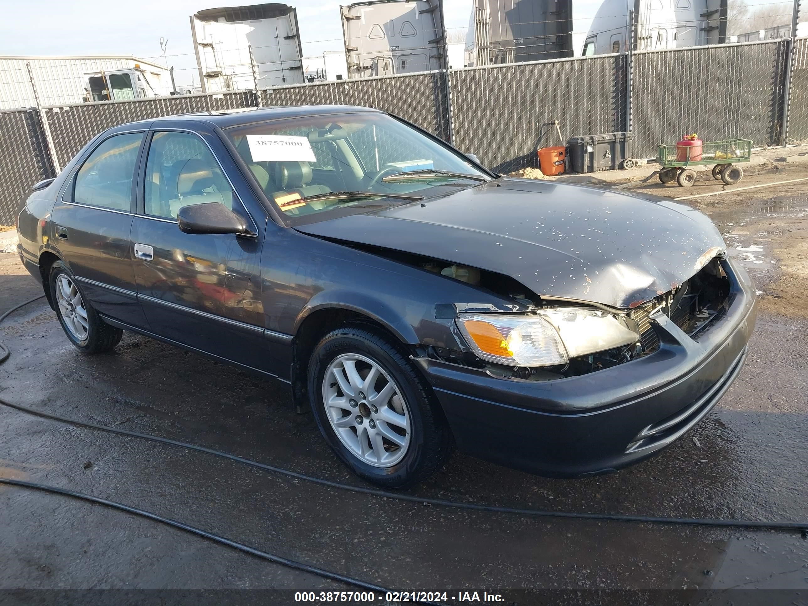 TOYOTA CAMRY 2000 4t1bf28k8yu939521