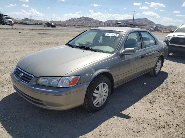 TOYOTA CAMRY LE 2001 4t1bf28k91u129398