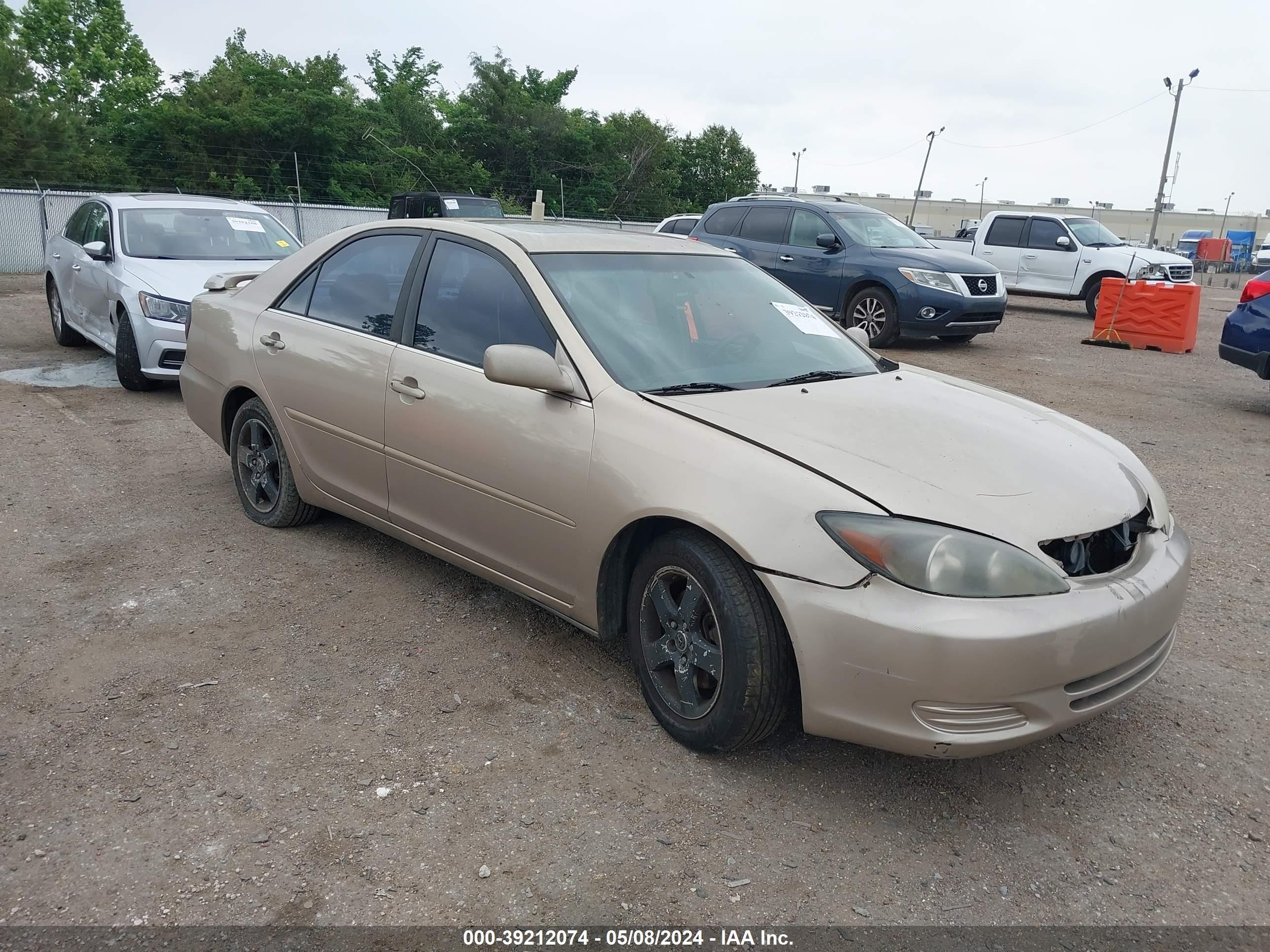 TOYOTA CAMRY 2002 4t1bf30k02u003997