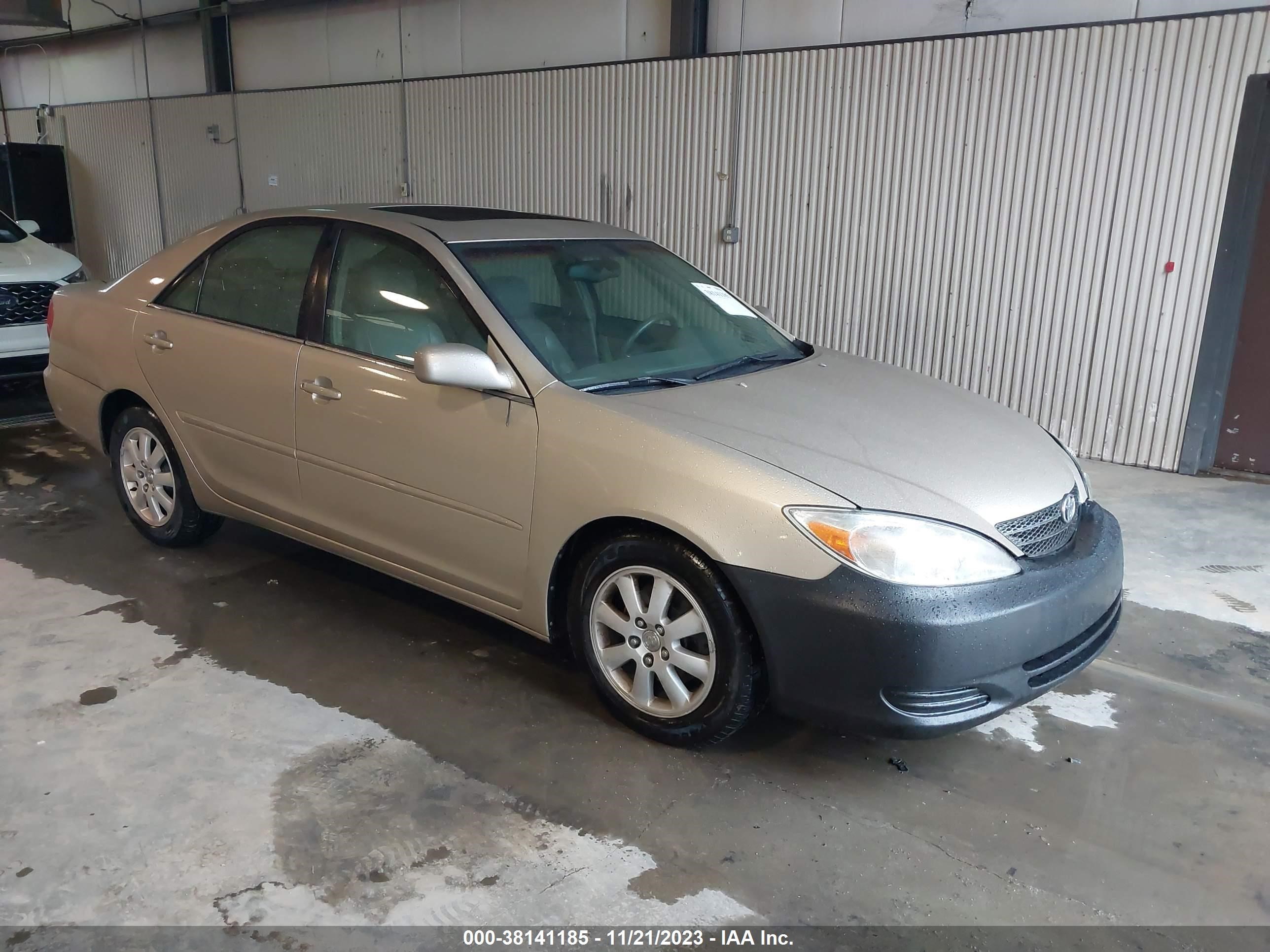 TOYOTA CAMRY 2002 4t1bf30k02u512679