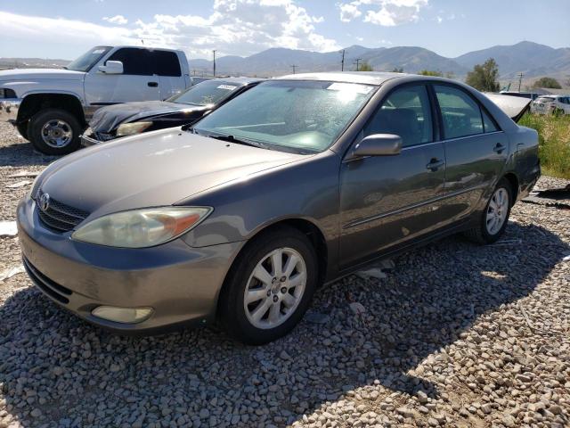 TOYOTA CAMRY LE 2003 4t1bf30k03u565240