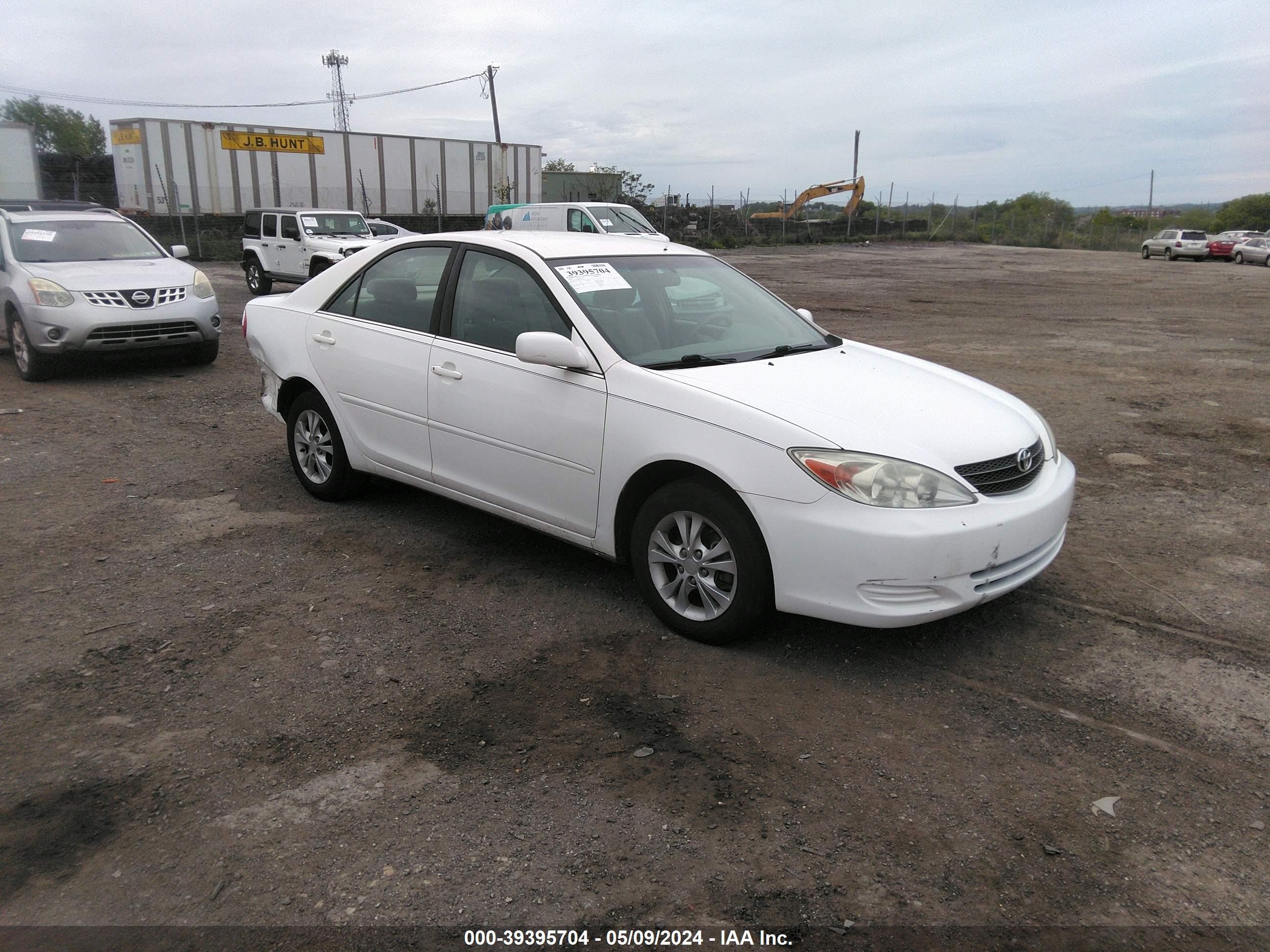 TOYOTA CAMRY 2004 4t1bf30k04u063958