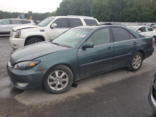 TOYOTA CAMRY LE 2005 4t1bf30k05u083578