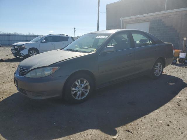 TOYOTA CAMRY 2005 4t1bf30k05u603813