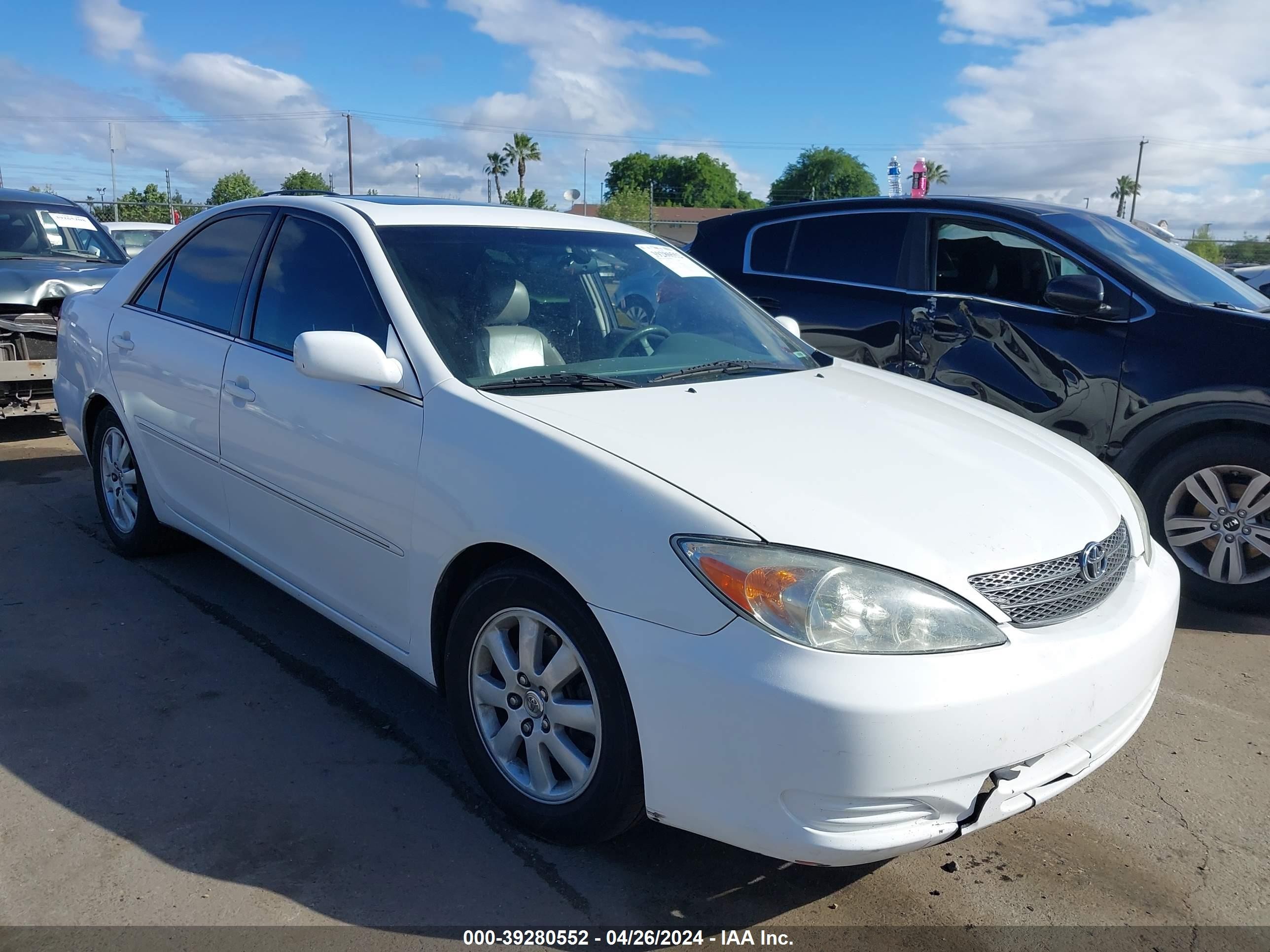 TOYOTA CAMRY 2002 4t1bf30k12u010098