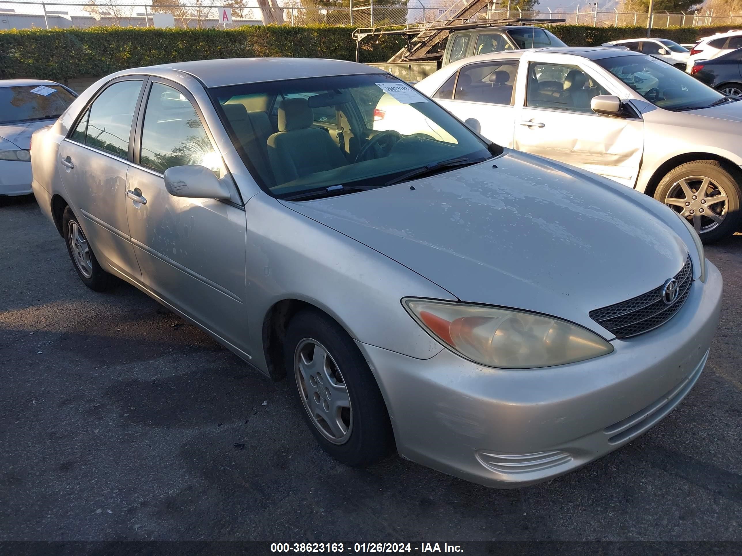 TOYOTA CAMRY 2003 4t1bf30k13u565280