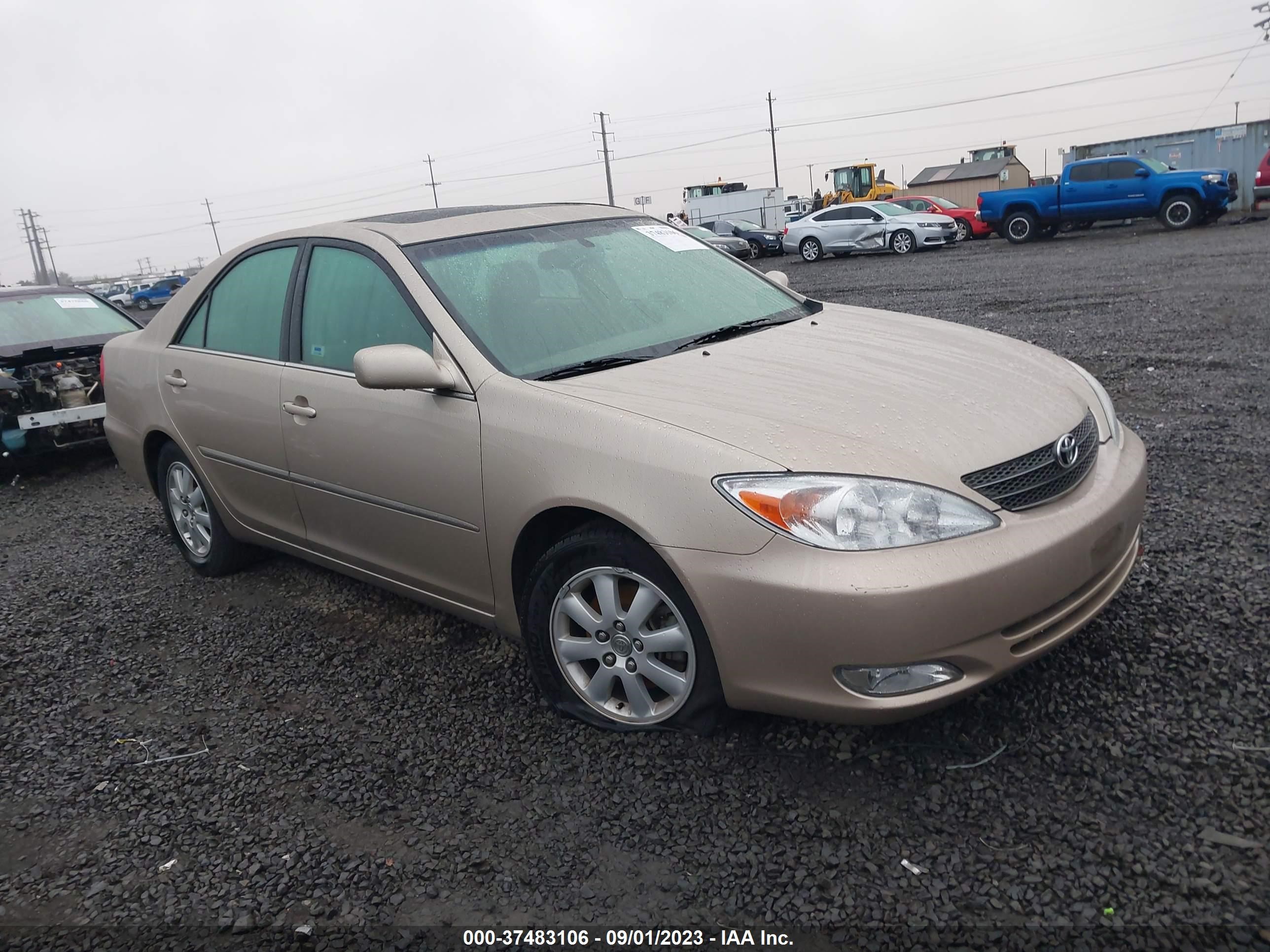 TOYOTA CAMRY 2004 4t1bf30k14u578838