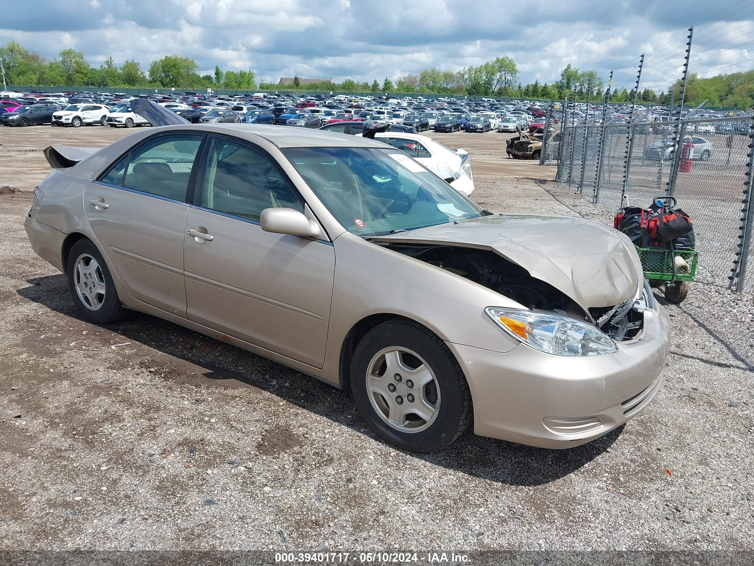 TOYOTA CAMRY 2002 4t1bf30k22u019036