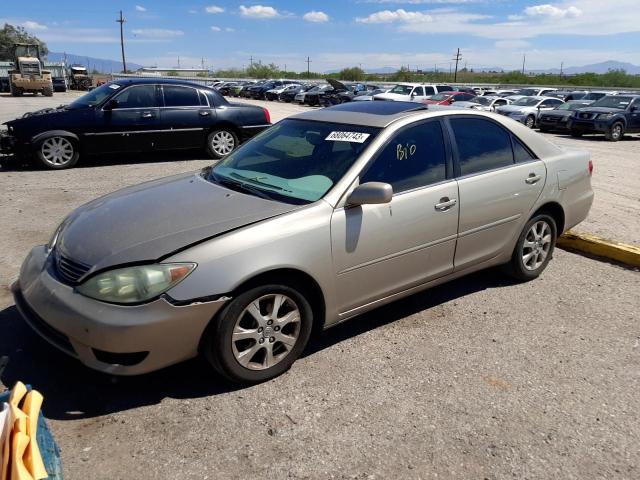 TOYOTA CAMRY LE 2005 4t1bf30k25u085297