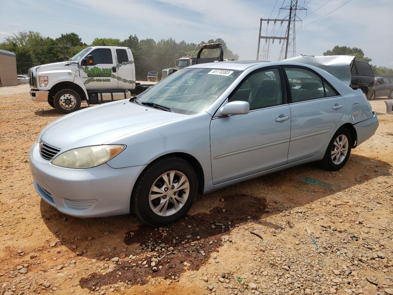 TOYOTA CAMRY 2005 4t1bf30k25u607054