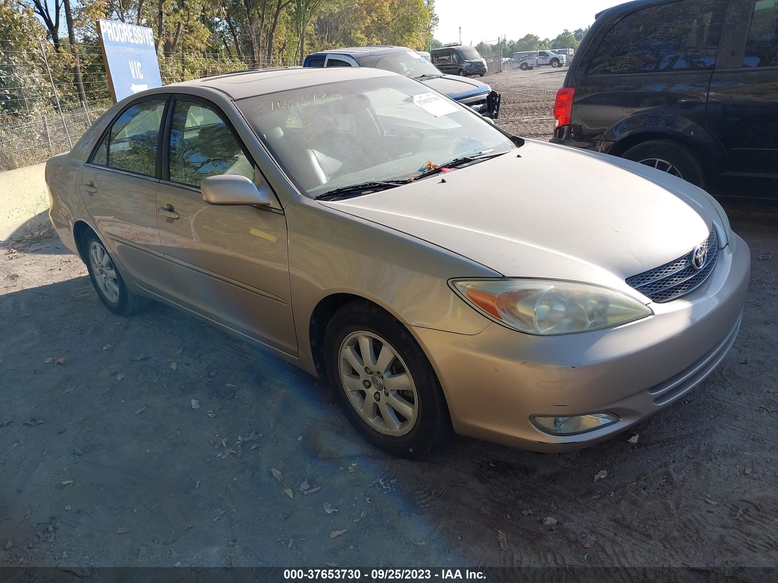 TOYOTA CAMRY 2003 4t1bf30k33u059787