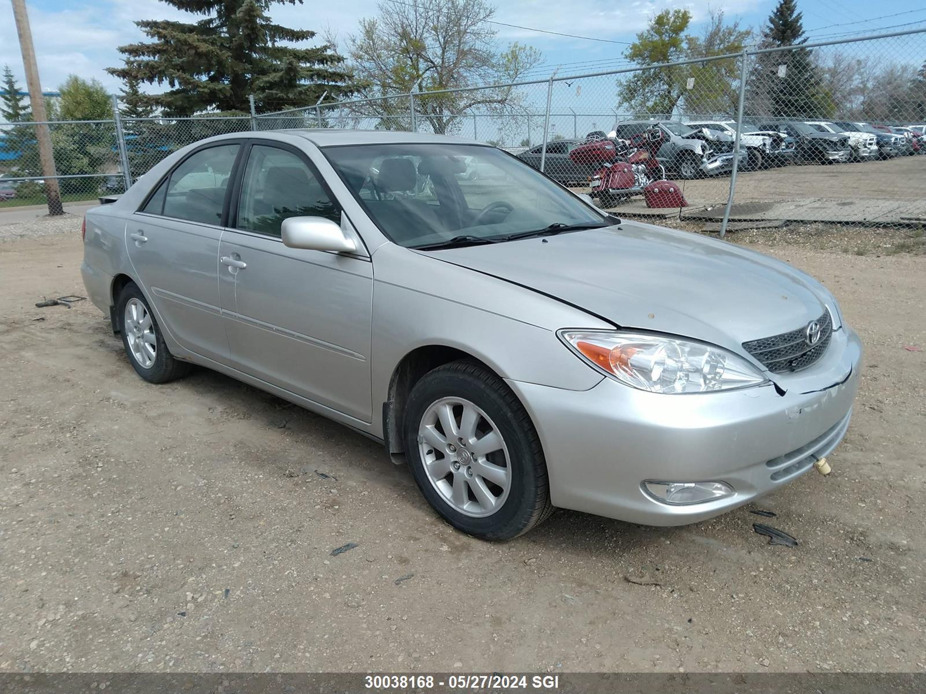 TOYOTA CAMRY 2004 4t1bf30k44u062604