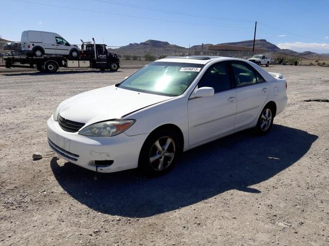 TOYOTA CAMRY LE 2004 4t1bf30k54u065897