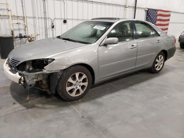 TOYOTA CAMRY LE 2005 4t1bf30k55u594316