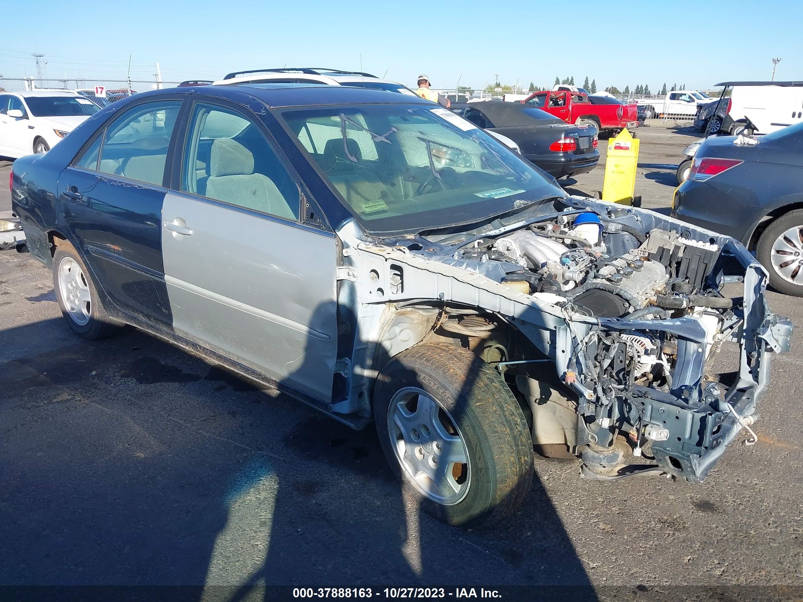 TOYOTA CAMRY 2003 4t1bf30k63u545171