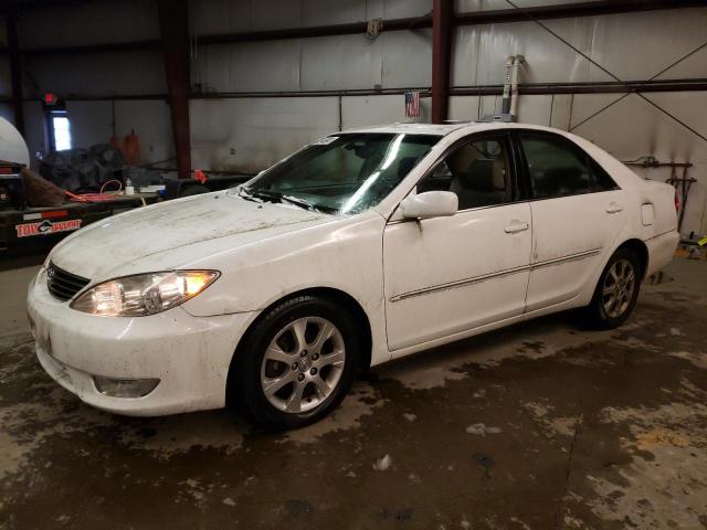 TOYOTA CAMRY 2005 4t1bf30k65u092432